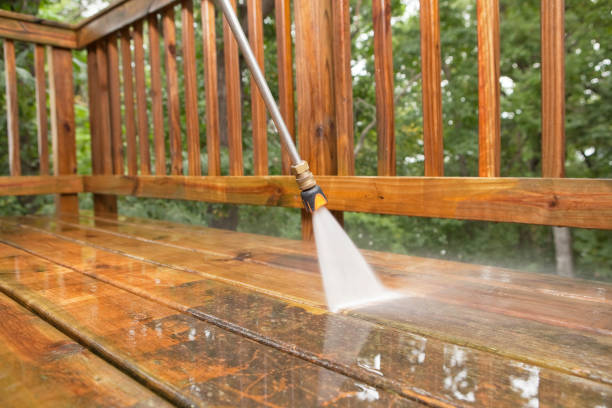 Garage Pressure Washing in Kennewick, WA
