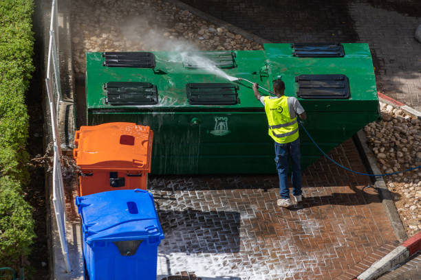 Best Garage Pressure Washing  in Kennewick, WA